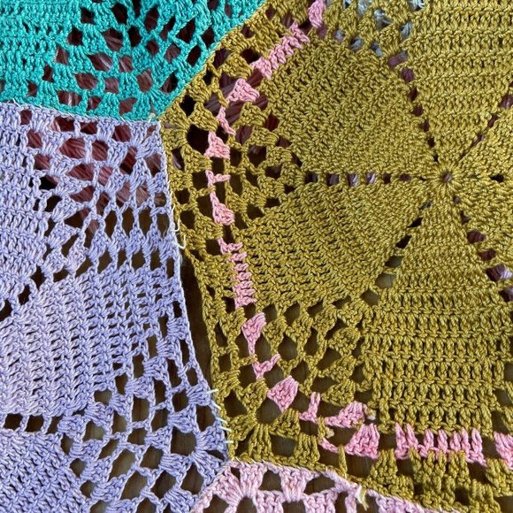 VTG Handmade Crochet Blanket Throw Spring Pastel Tassel Fringe Trim 82'' x 82'' - Picture 11 of 11